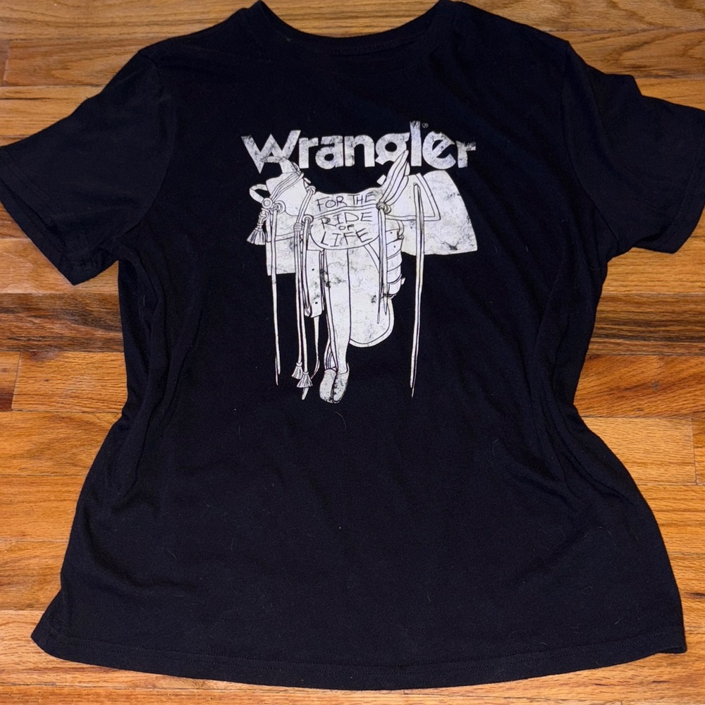 Wrangler tee shirt  “Ride of Life” like new!size small #retro#bodycon#western 🤠👽